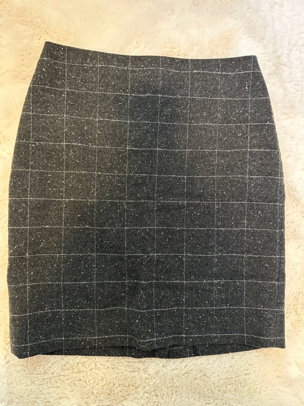 Banana Republic grey and black pencil skirt, size 2